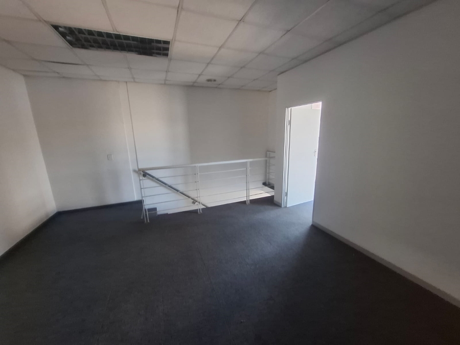 To Let Commercial Property for Rent in Stikland Industrial Western Cape